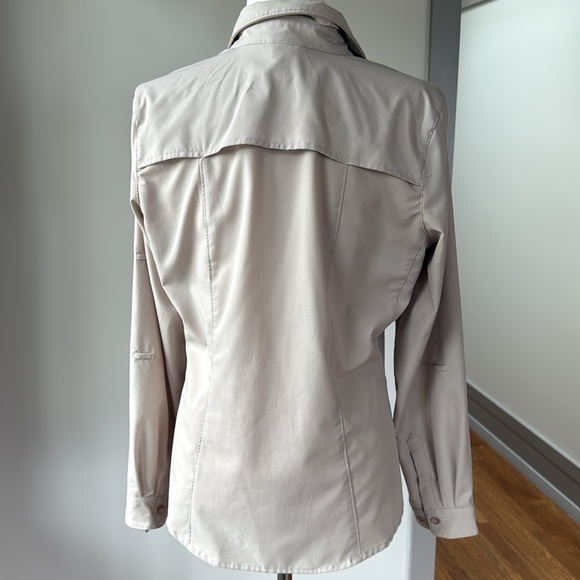 REI Women's Khaki Safari Shirt - Picture 3 of 7